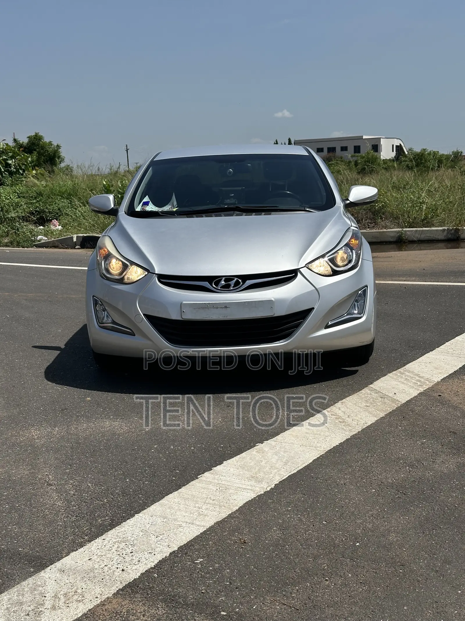 Hyundai Avante 2014 Silver