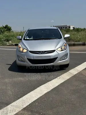 Hyundai Avante 2014 Silver