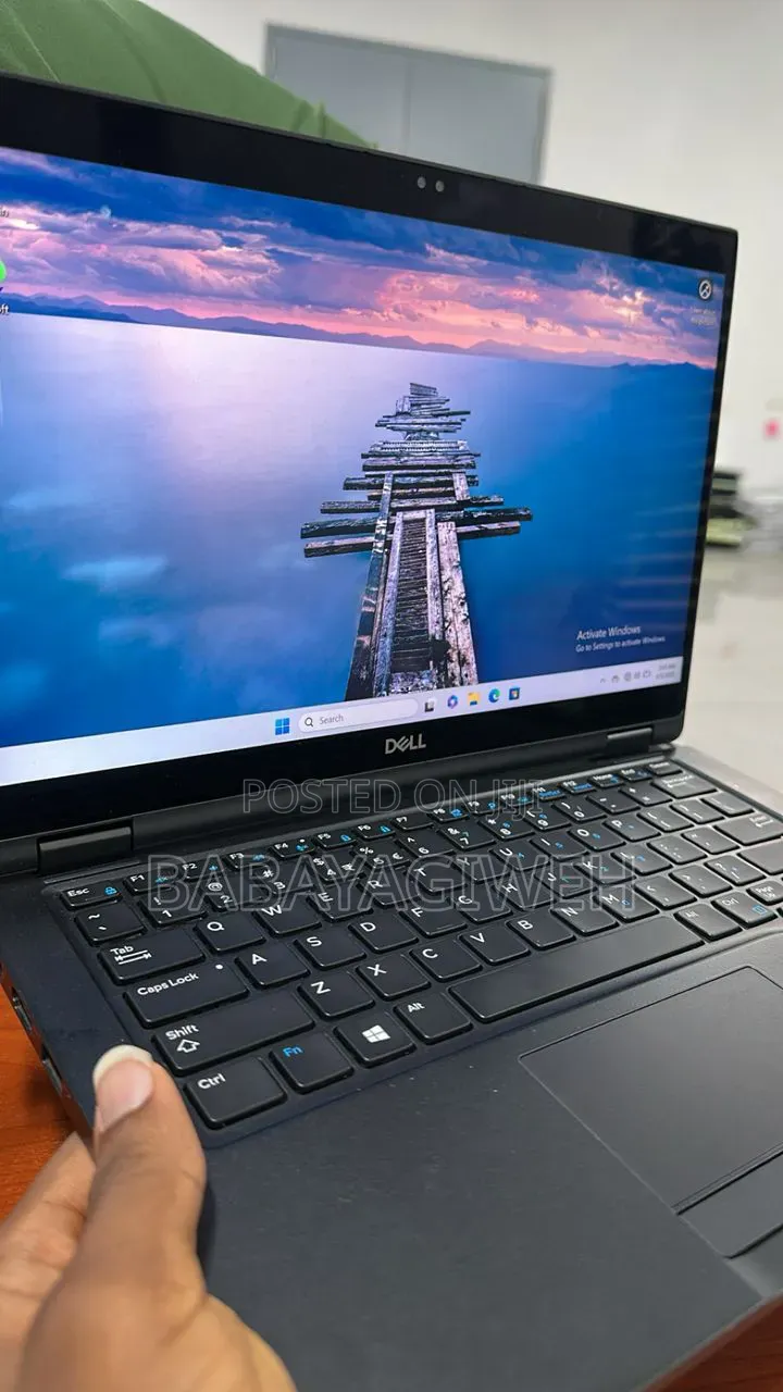 New Laptop Dell Latitude 7390 8GB Intel Core i5 SSD 512GB