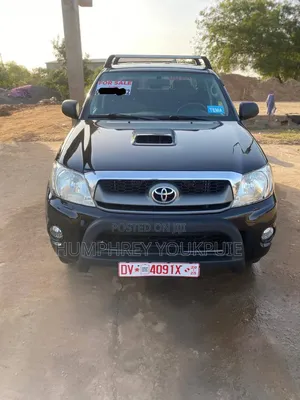 Toyota Hilux 3.0 D-4D 4x4 2012 Black