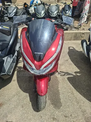 Honda 2024 Red