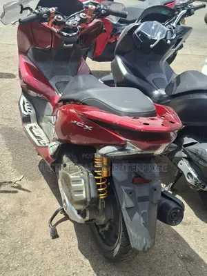 Honda 2024 Red