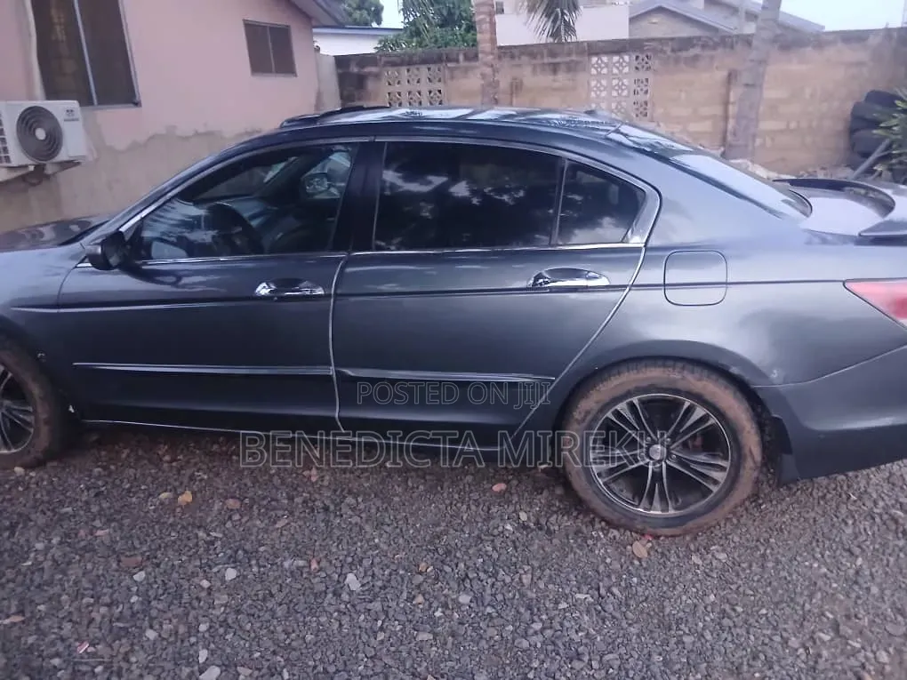 Honda Accord 2011 Gray