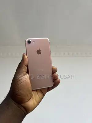 Apple iPhone 7 32 GB Rose Gold
