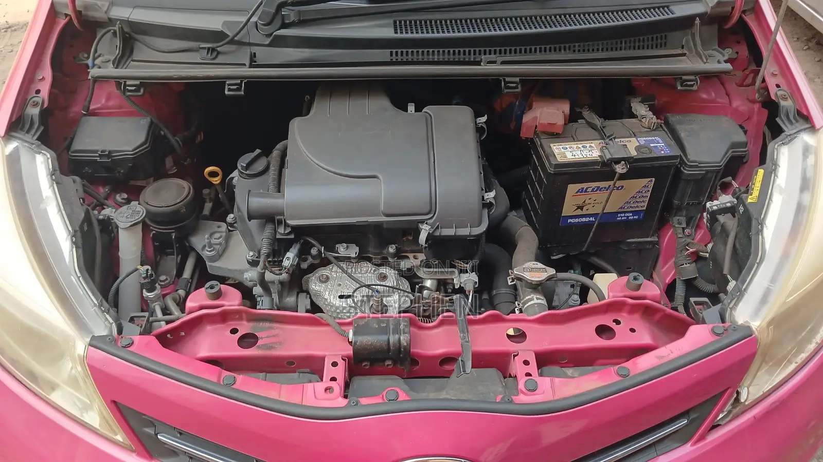 Toyota Vitz 2013 Pink