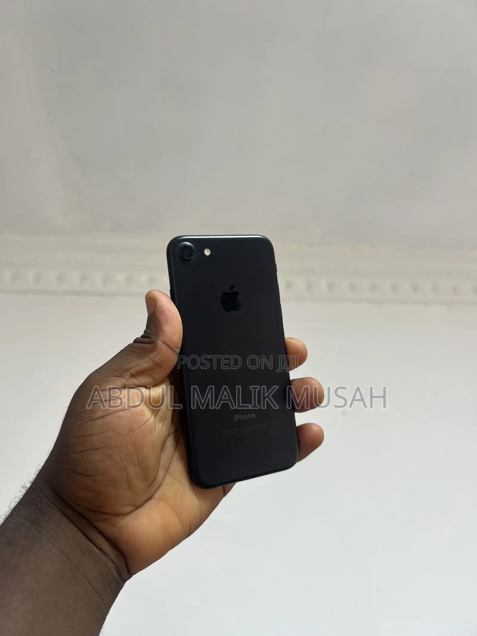 Apple iPhone 7 32 GB Black