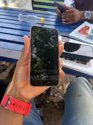 Apple iPhone XR 64 GB Red
