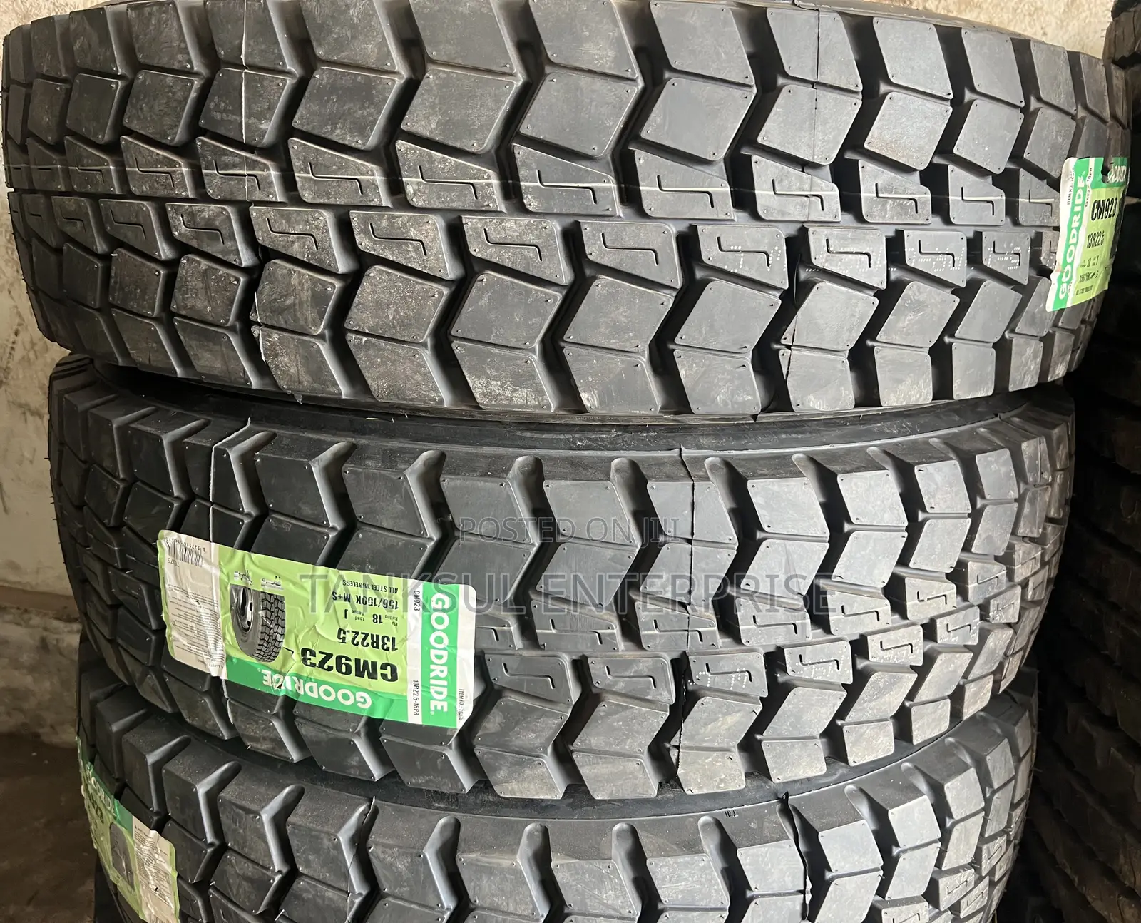 13r 22.5 Goodride
