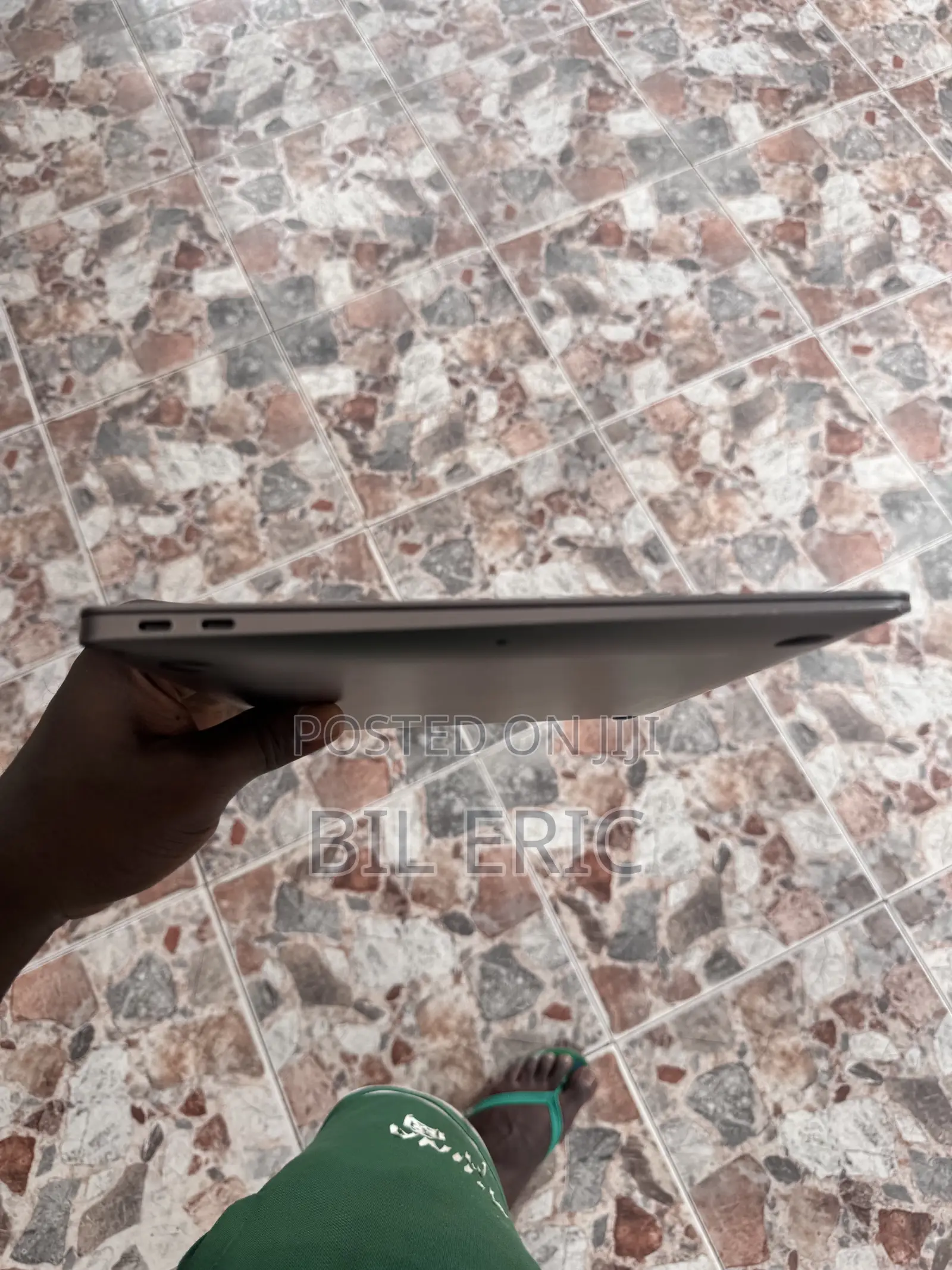 Laptop Apple MacBook Air 2019 8GB Intel Core i5 SSD 128GB