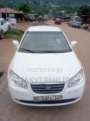 Hyundai Elantra 2010 White
