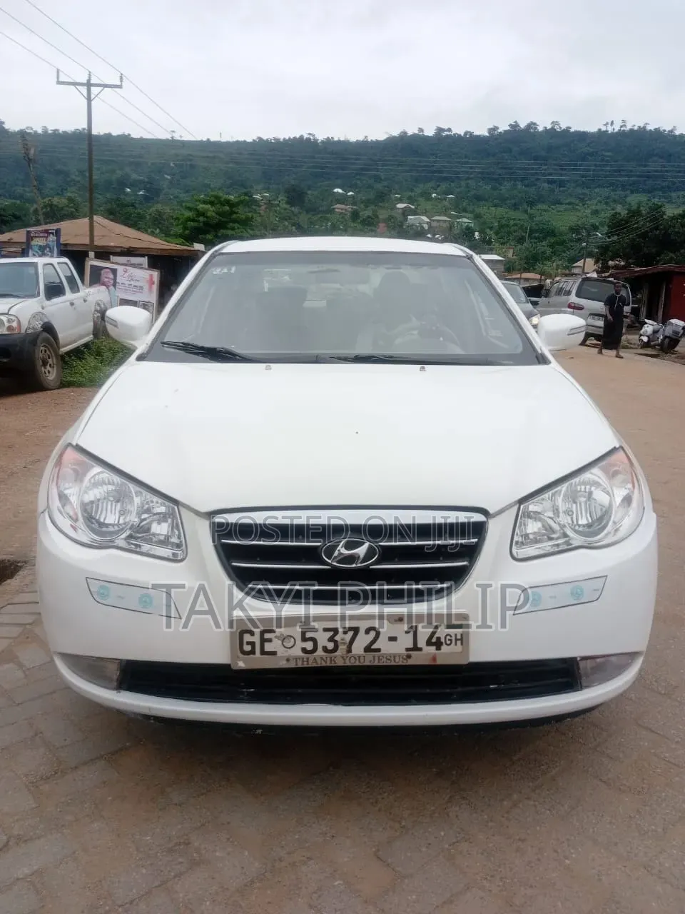 Hyundai Elantra 2010 White