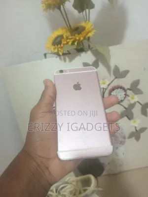 Apple iPhone 6s Plus 32 GB Gold