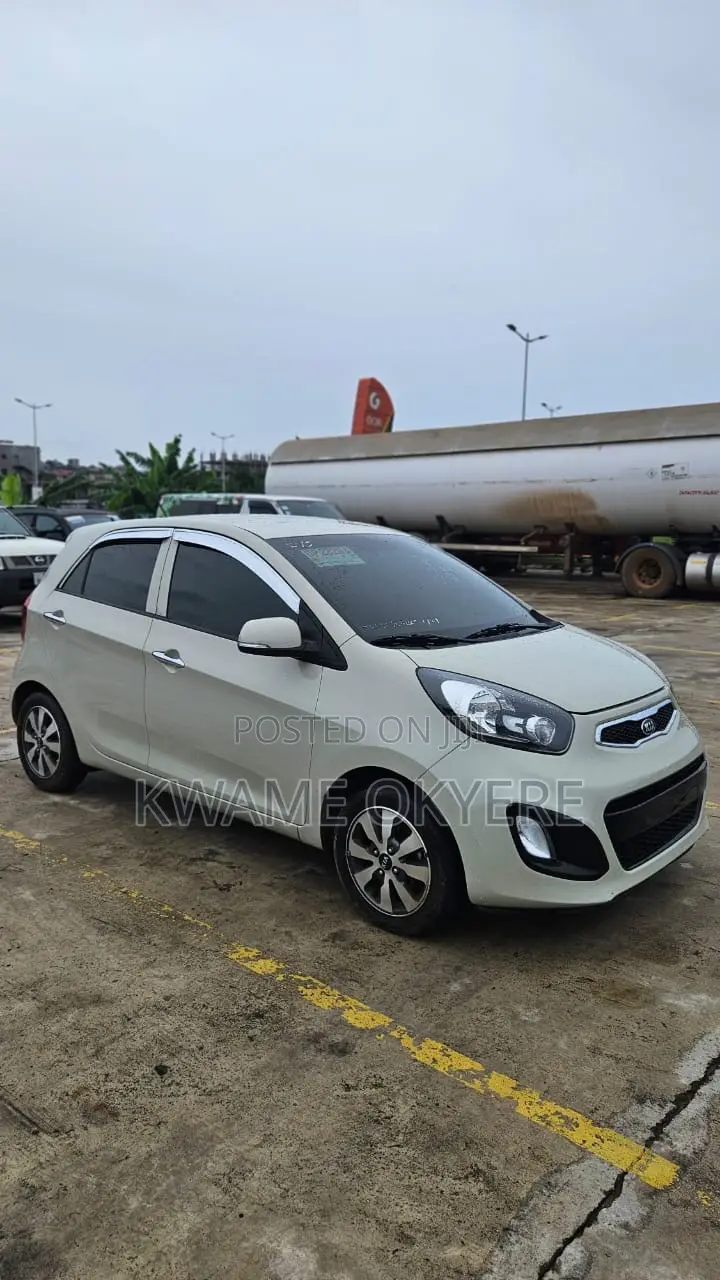 Kia Morning 2015 Beige