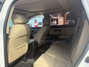 Honda CR-V 2019 White