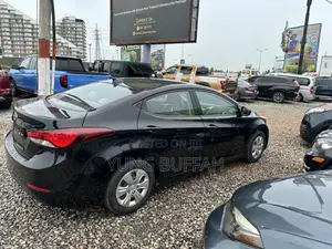 Hyundai Elantra Limited Sedan FWD (1.8L 4cyl 6A) 2016 Black