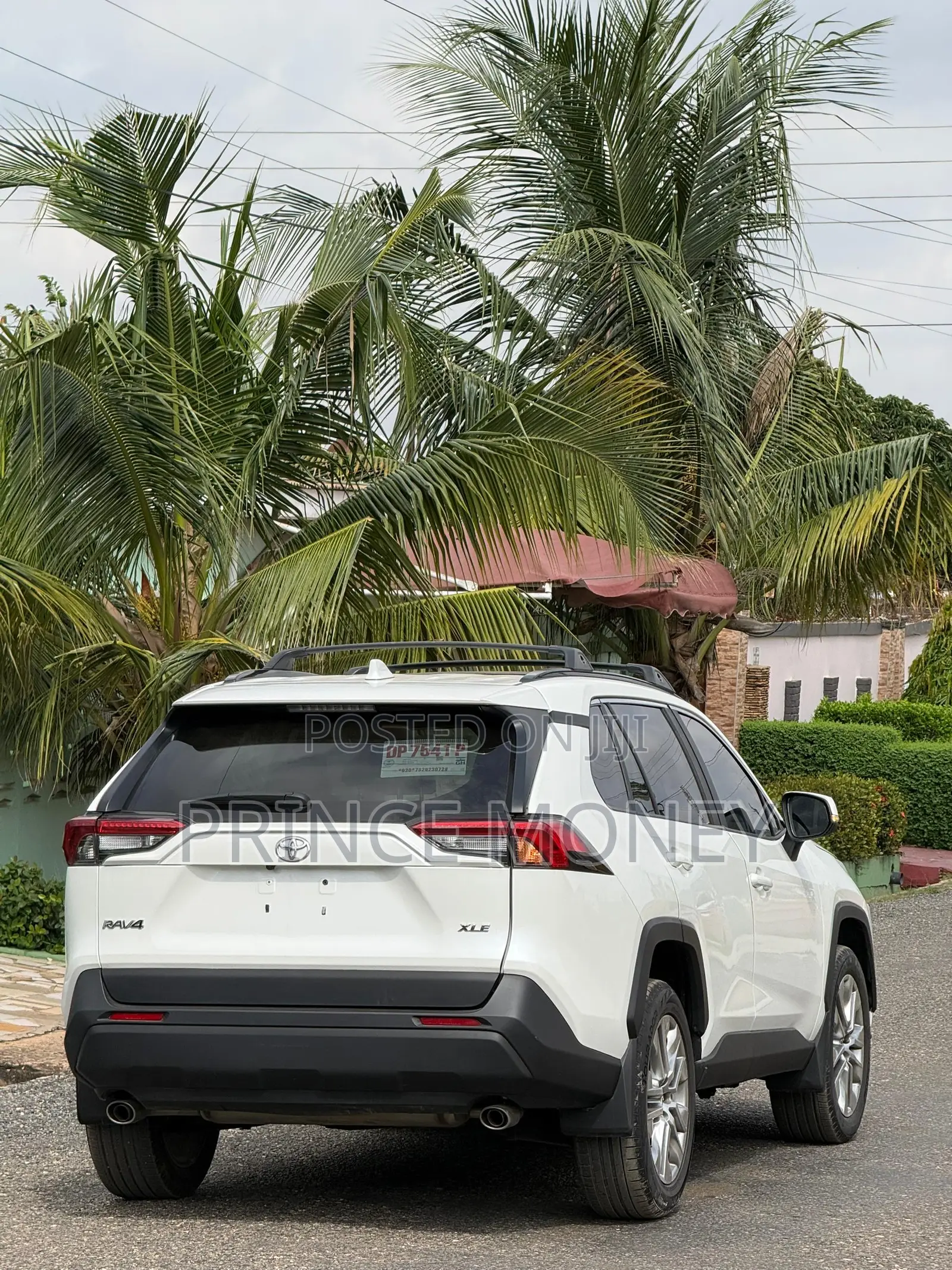 Toyota RAV4 2023 White