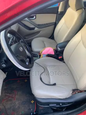 Hyundai Elantra Limited 4dr Sedan (1.8L 4cyl 6A) 2015 Red