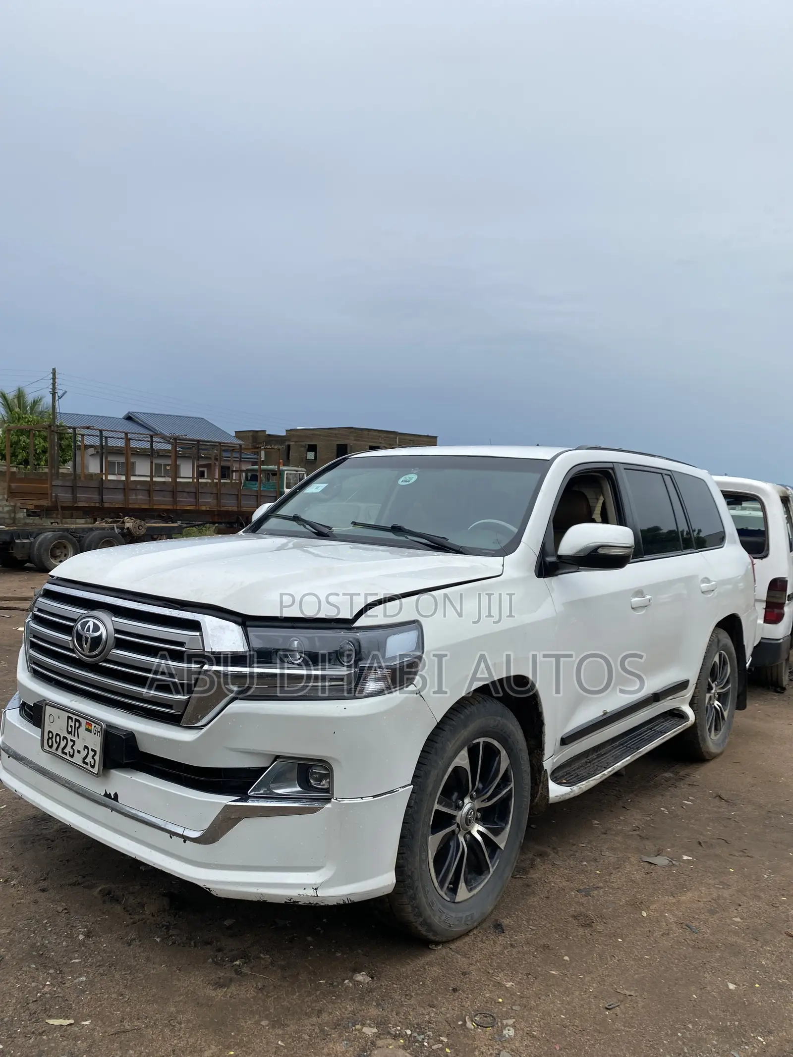 Toyota Land Cruiser 4.0 V6 GX-R 2012 White