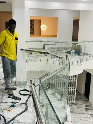 Professional Frameless Glass Installer