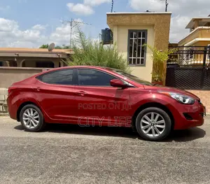 Hyundai Elantra Limited Sedan FWD (1.8L 4cyl 6A) 2013 Red