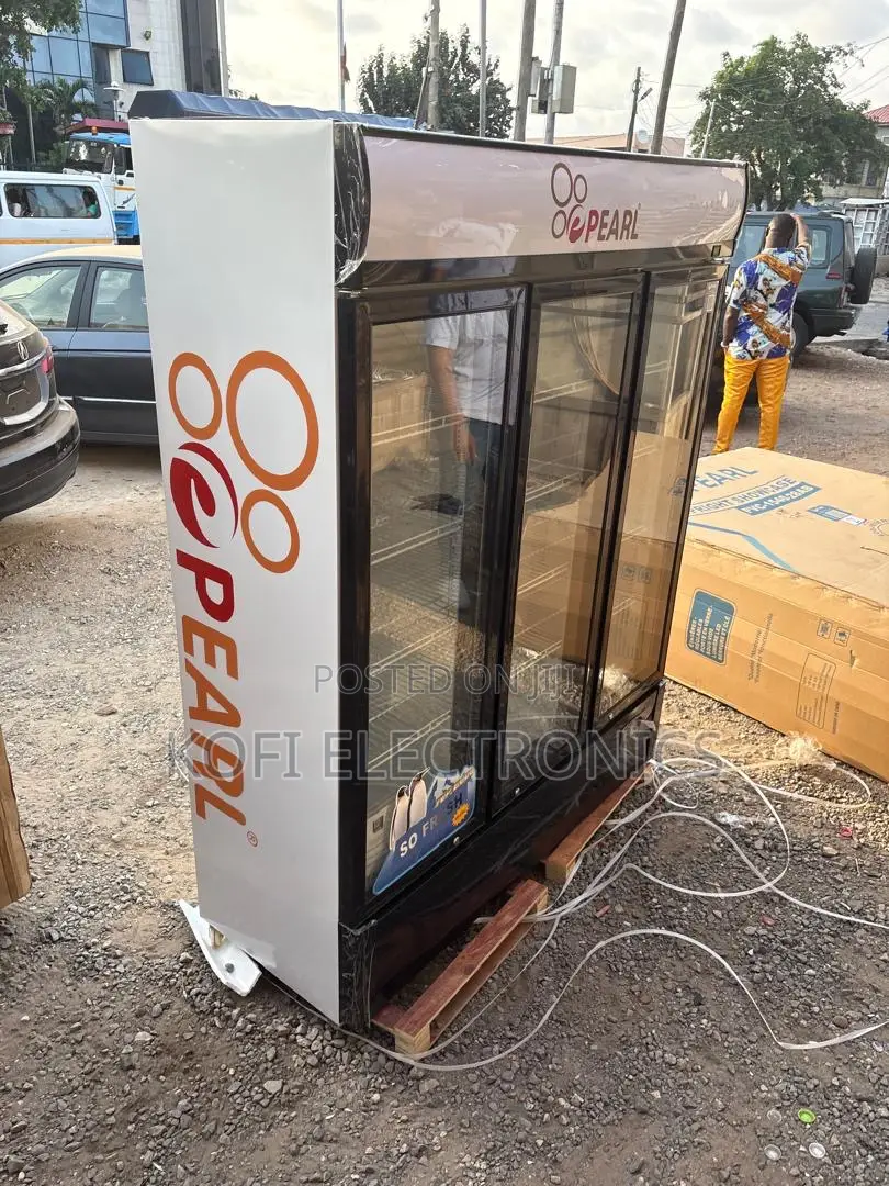 Pearl 950l Display Freezer Perfect for High-Demand Businesses
