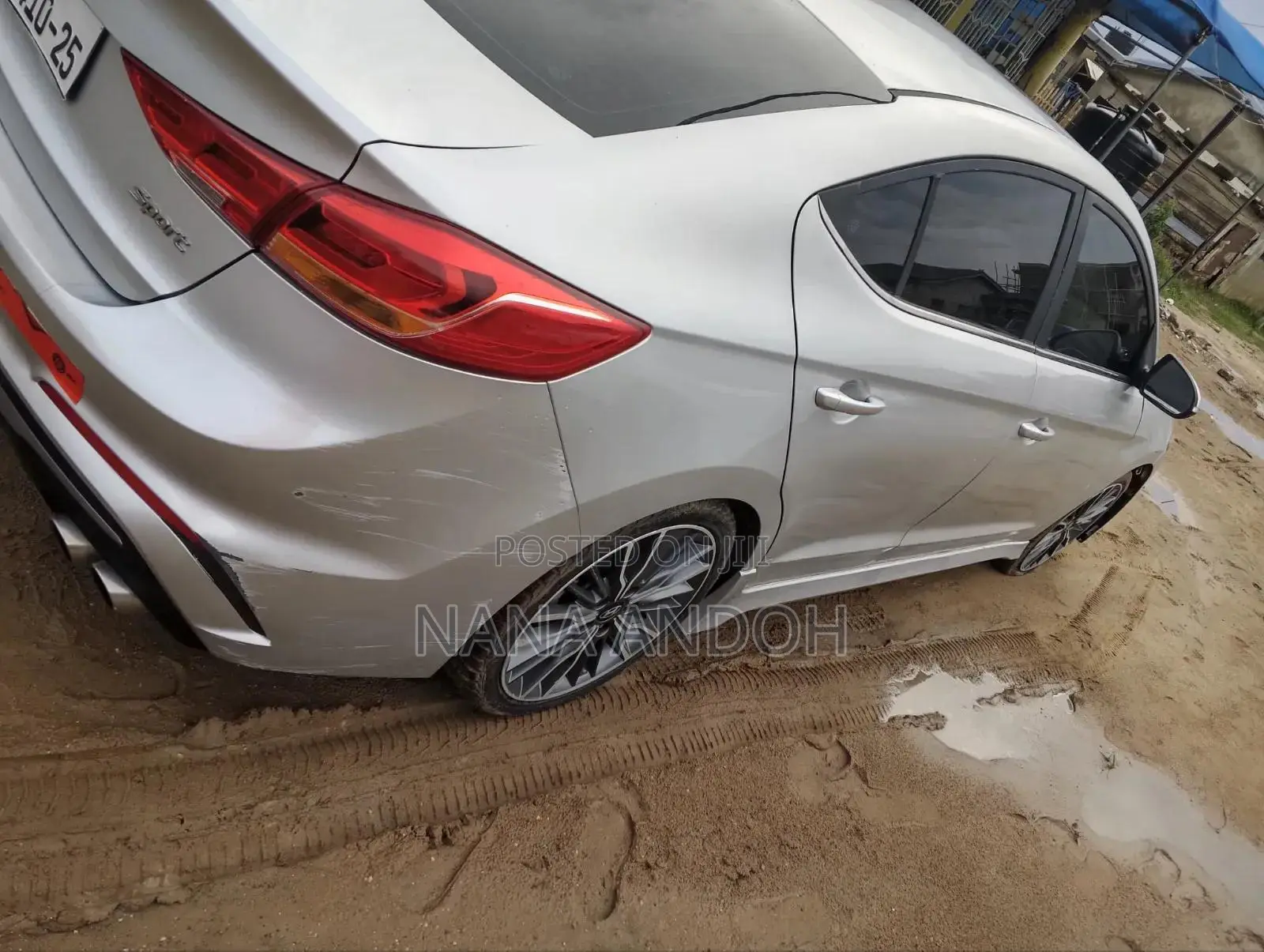 Hyundai Elantra 2018 Silver
