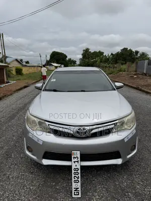Toyota Camry L 4dr Sedan (2.5L 4cyl 6A) 2012 Gray