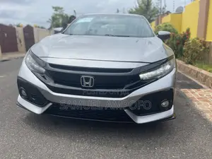 Honda Civic Type R Touring 4dr Hatchback (2.0L 4cyl) 2017 Gray