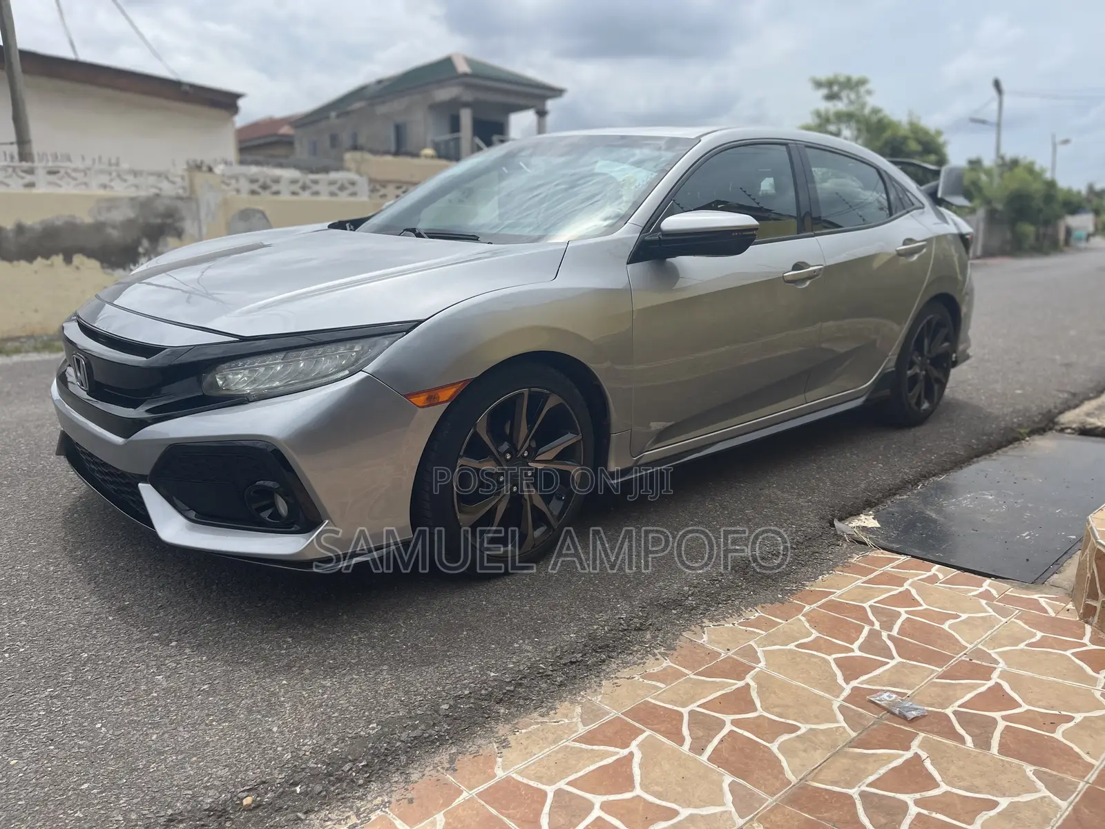 Honda Civic Type R Touring 4dr Hatchback (2.0L 4cyl) 2017 Gray