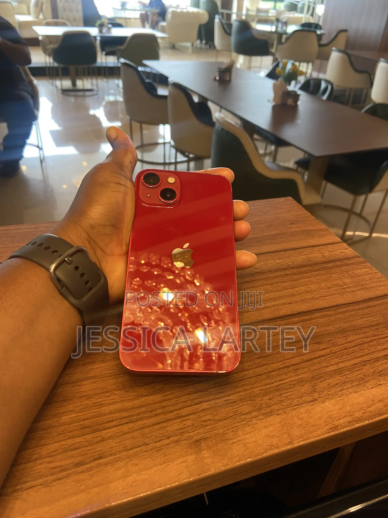 Apple iPhone 13 128 GB Red
