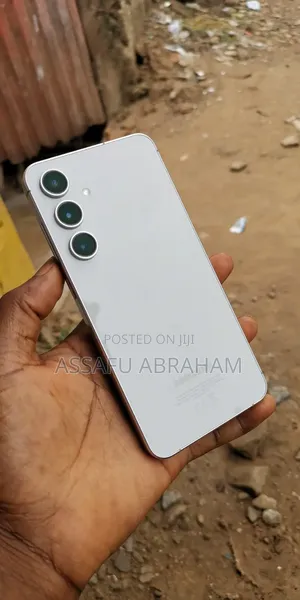 Samsung Galaxy S24 FE 256 GB White
