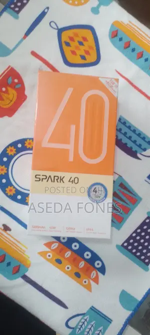 New Tecno Spark 40 128 GB Black