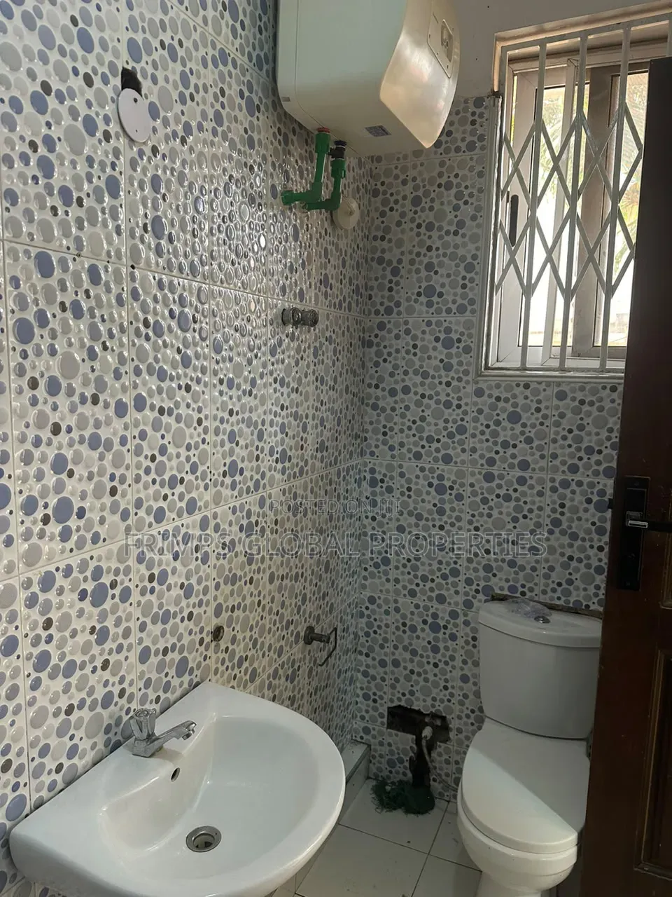 3bdrm Apartment in Lake Side Estate for rent