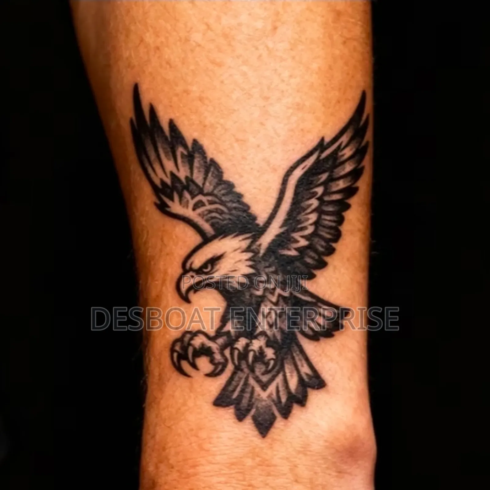 Professional Tattoo Artist Service