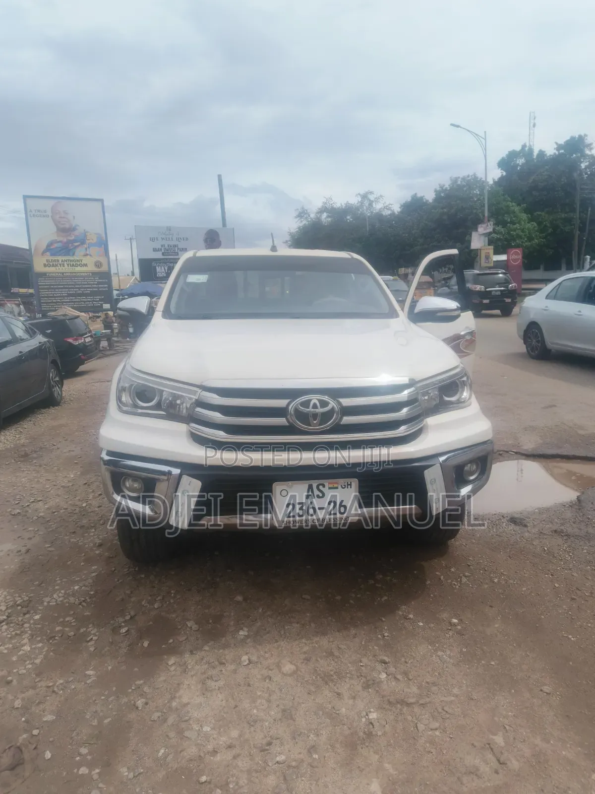 Toyota Hilux 2018 White