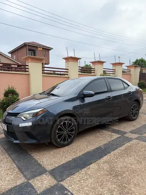 Toyota Corolla 2015 Gray