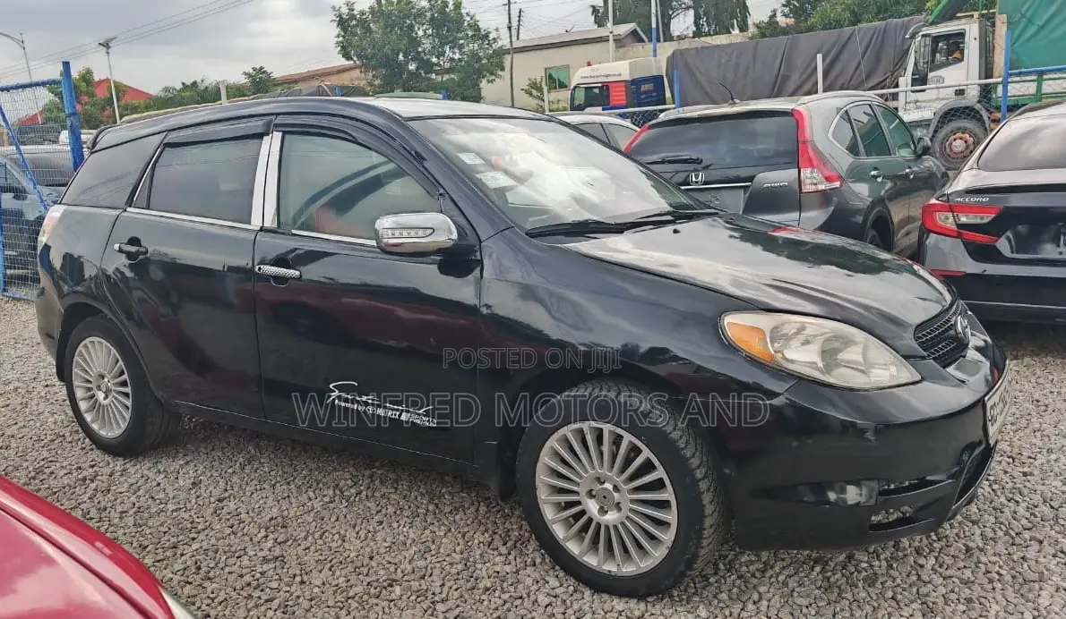 Toyota Matrix Hatchback 1.8 16V AWD 2007 Black