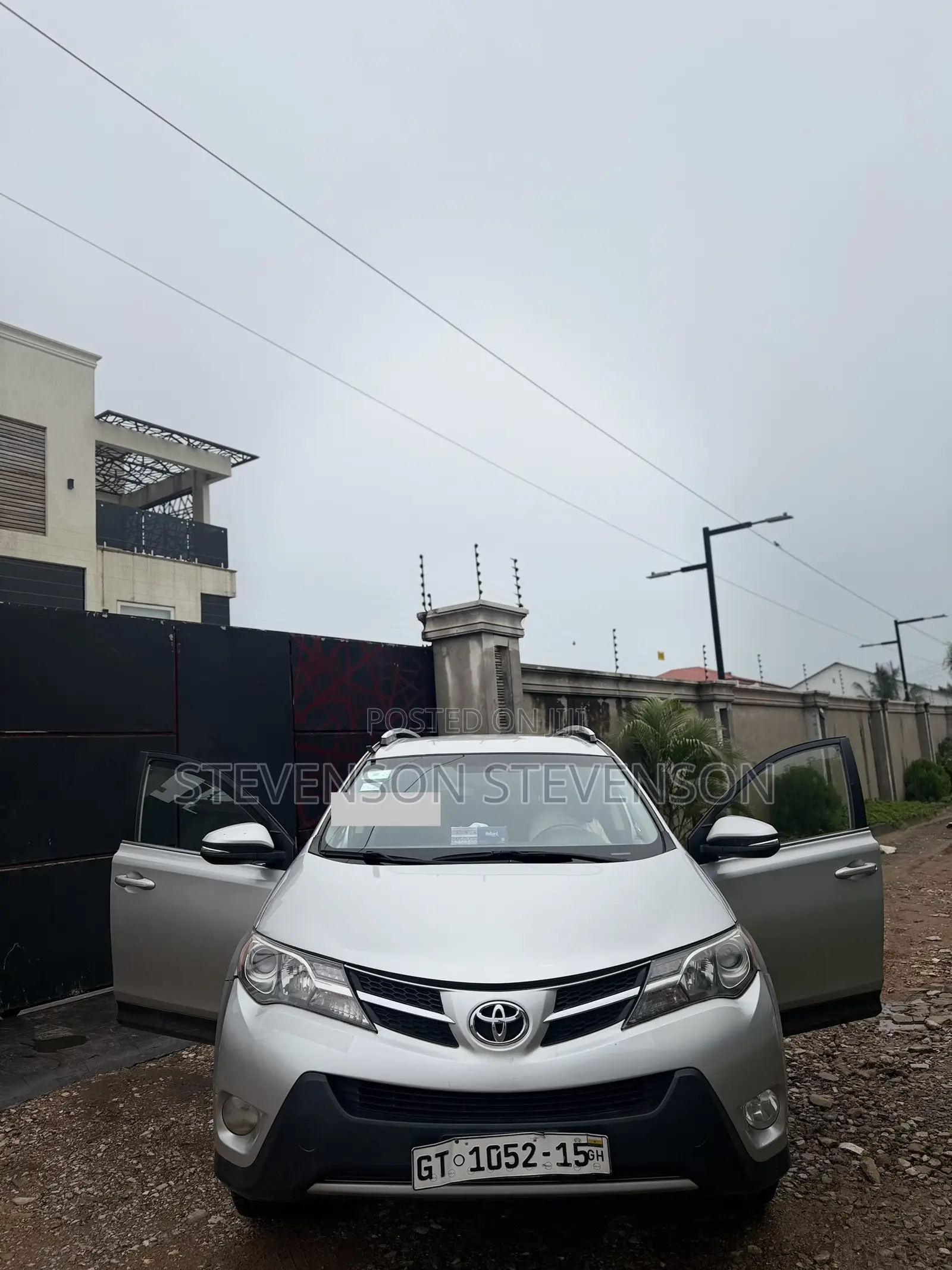 Toyota RAV4 XLE 4dr SUV AWD (2.5L 4cyl 6A) 2015 Silver