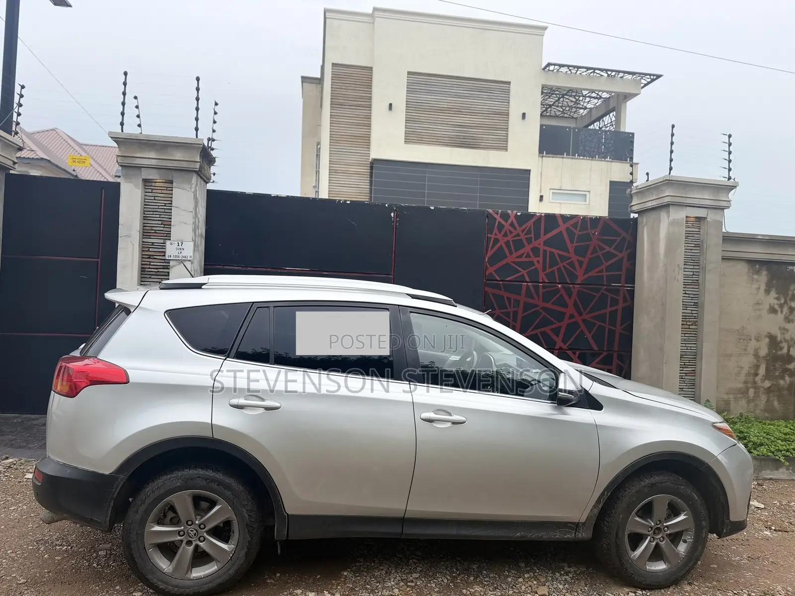 Toyota RAV4 XLE 4dr SUV AWD (2.5L 4cyl 6A) 2015 Silver