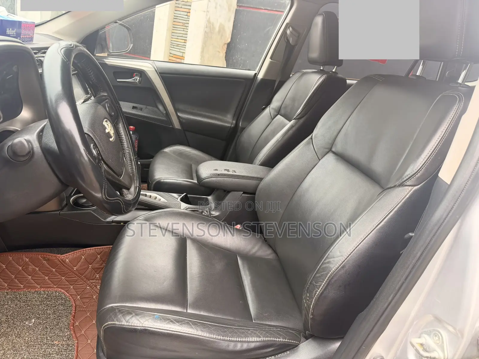 Toyota RAV4 XLE 4dr SUV AWD (2.5L 4cyl 6A) 2015 Silver