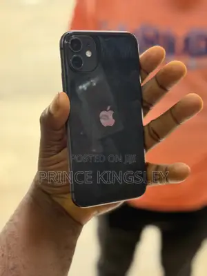 Apple iPhone 11 64 GB Black