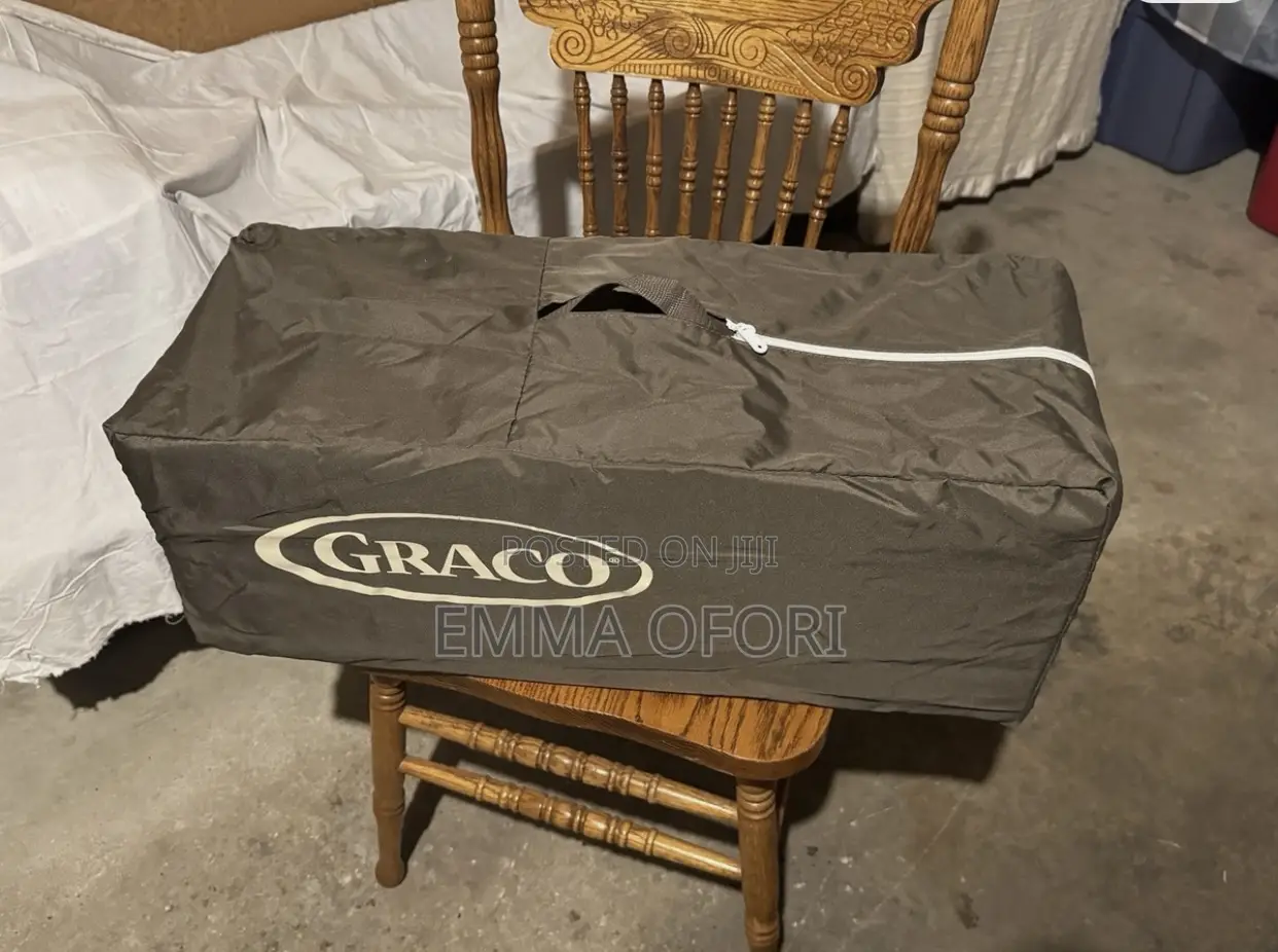 Graco Bassinet And Pack N Go Playpen