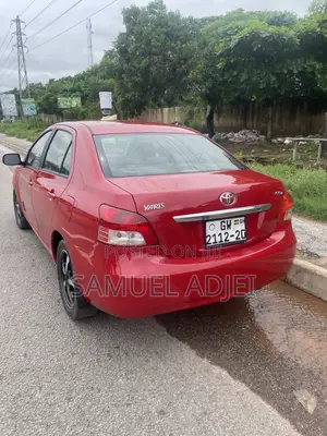 Toyota Yaris 2010 Red