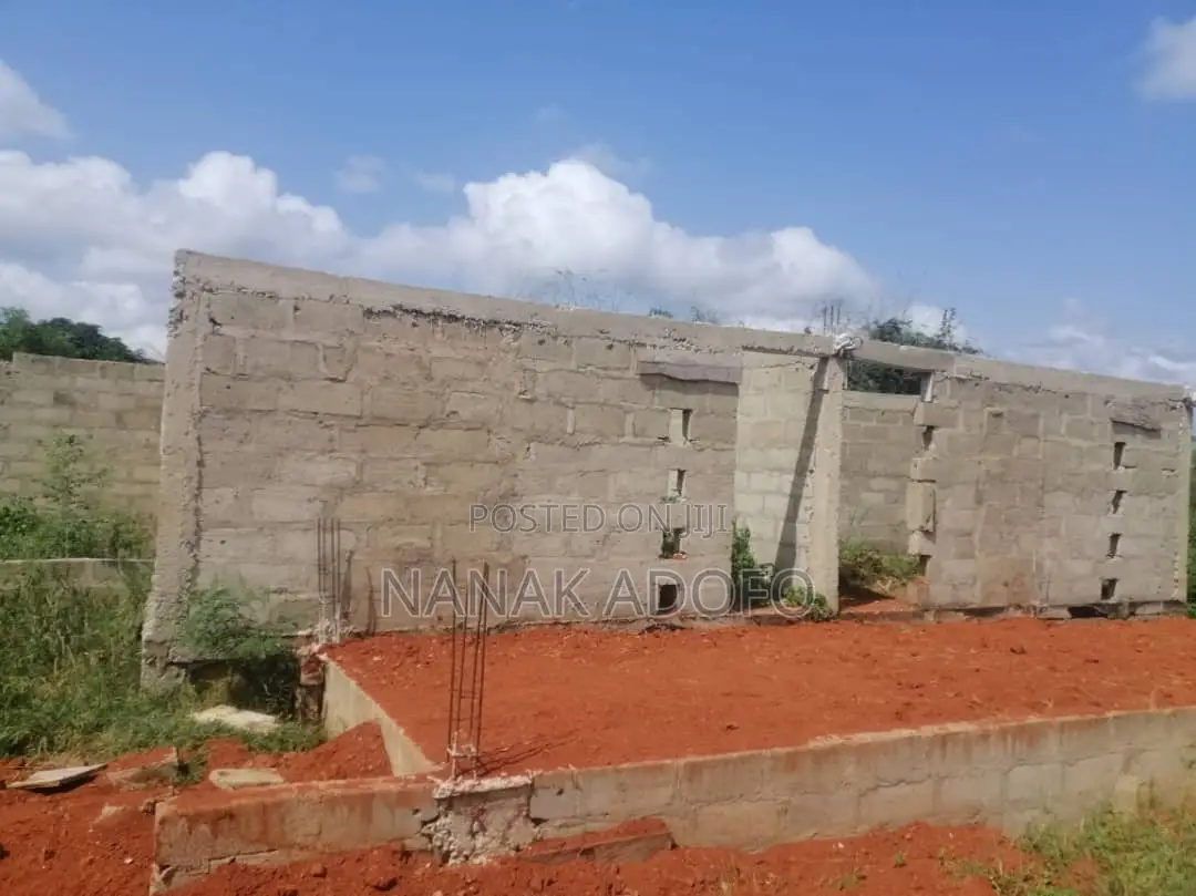 4bdrm House in 4Bedroom, Effutu Municipal for sale