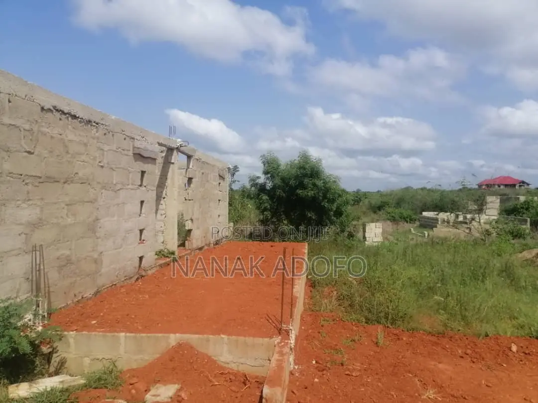 4bdrm House in 4Bedroom, Effutu Municipal for sale