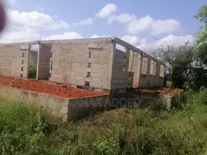 4bdrm House in 4Bedroom, Effutu Municipal for sale