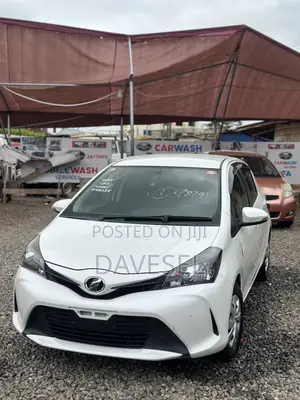 Toyota Vitz 2016 White