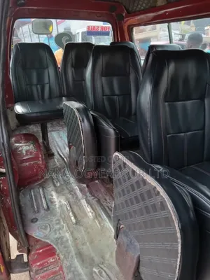 Hyundai H-100 2003 Red