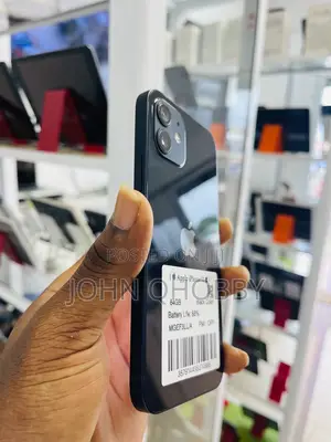 Apple iPhone 12 64 GB Black