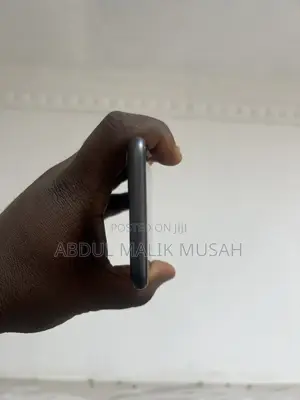 Apple iPhone 11 64 GB Black